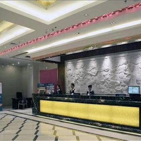 Greentree Inn Guangdong Guangzhou Jichang Road Express Hotel Extérieur photo