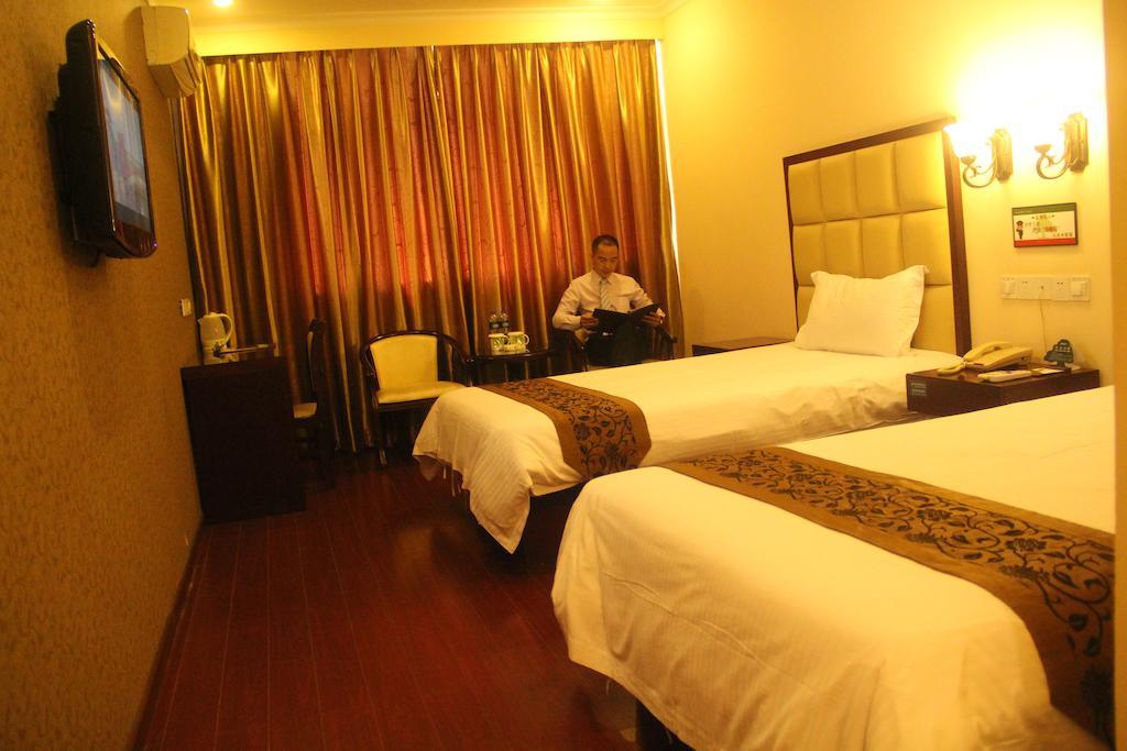 Greentree Inn Guangdong Guangzhou Jichang Road Express Hotel Chambre photo